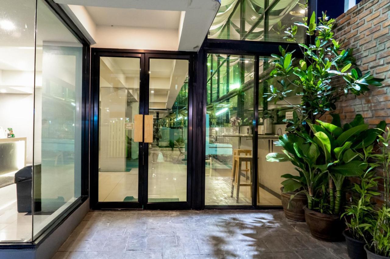 Roomquest Bangkok Don Mueang Airport Εξωτερικό φωτογραφία